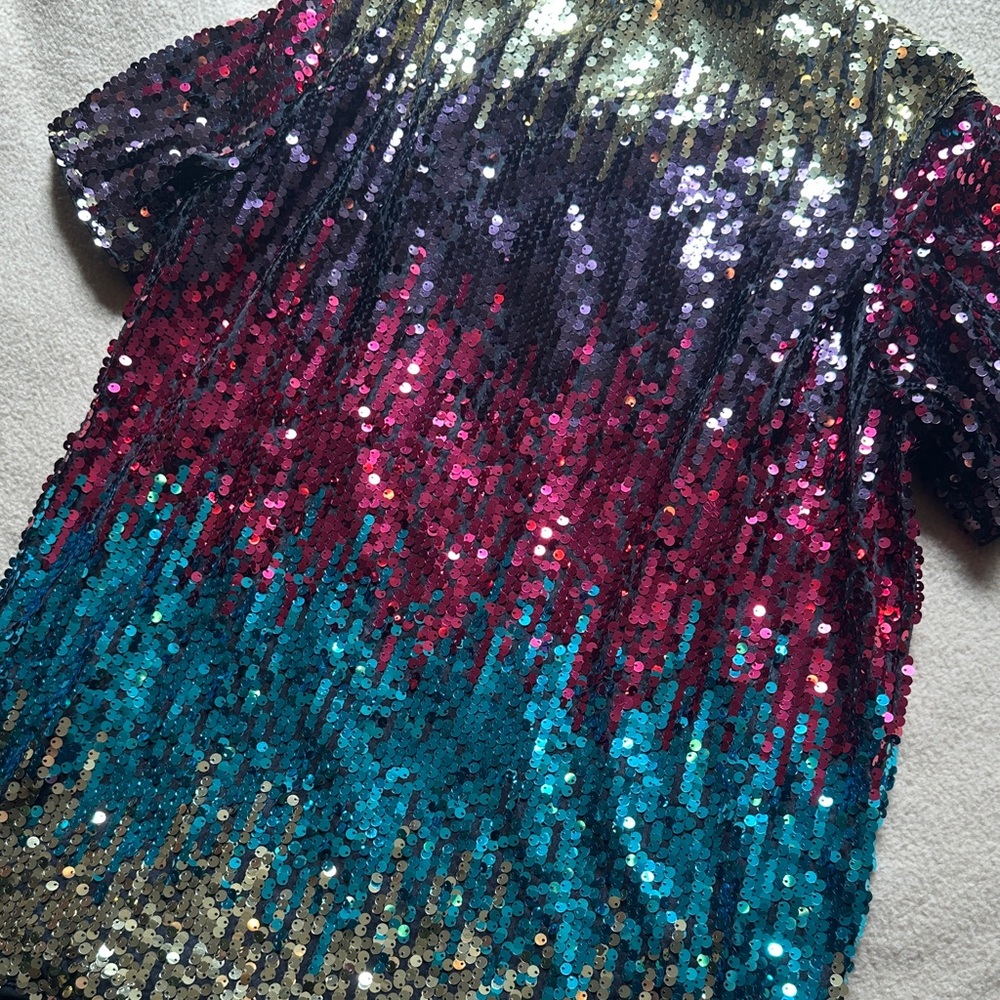 Sequin Ombre Short Sleeve Tee - Turquoise, Fuchsia & Gold - Picture 3 of 5
